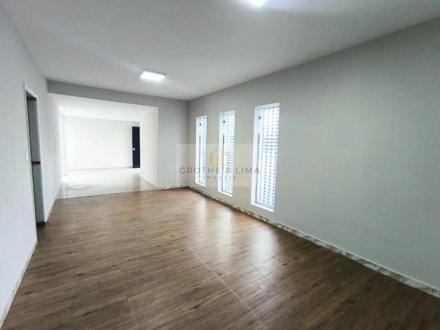 Casa / Sobrado Comercial para Locação em São José dos Campos/SP Vila Betânia