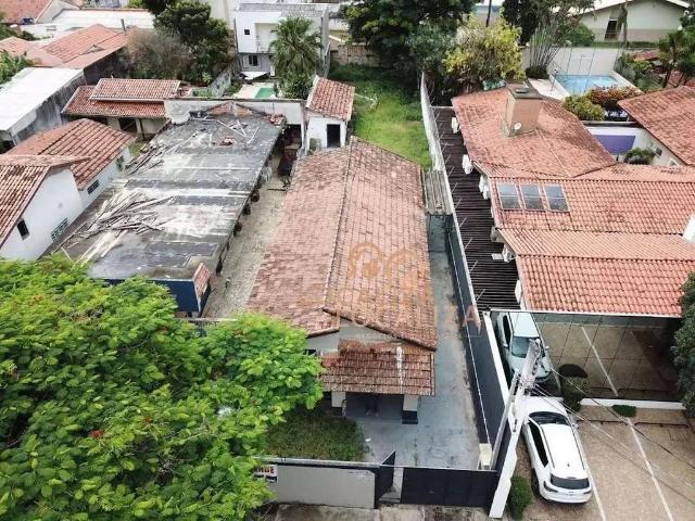 Casa / Sobrado Comercial para Locação em São José dos Campos/SP Vila Ema 2 Quartos
