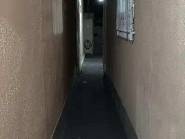 Casa / Sobrado Comercial para Locação em São José dos Campos/SP Vila São Pedro 1 Quartos
