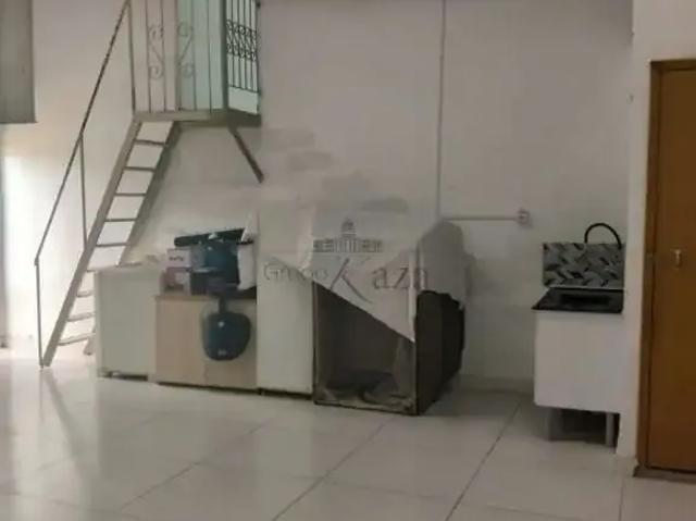 Casa / Sobrado Comercial para Locação em São José dos Campos/SP Vila Unidos