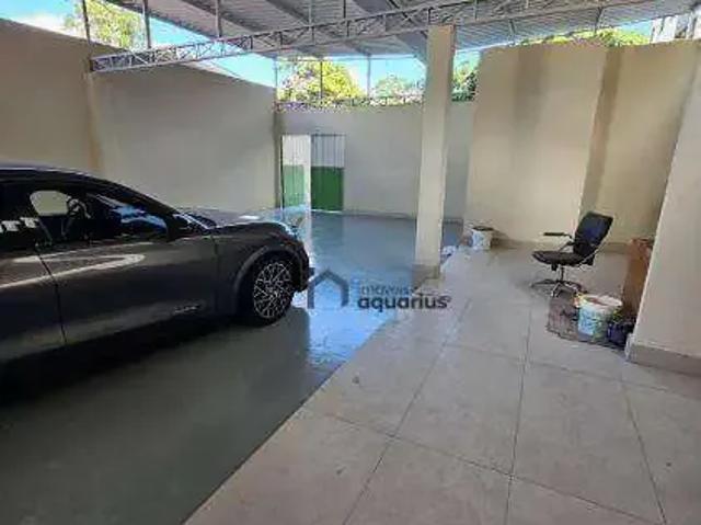 Casa / Sobrado Comercial para Locação em São José dos Campos/SP Centro 3 Quartos