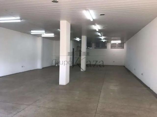 Casa / Sobrado Comercial para Locação em São José dos Campos/SP Centro