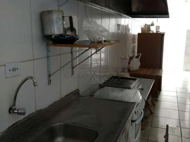 Casa / Sobrado Comercial para Locação em São José dos Campos/SP Conjunto Residencial Galo Branco