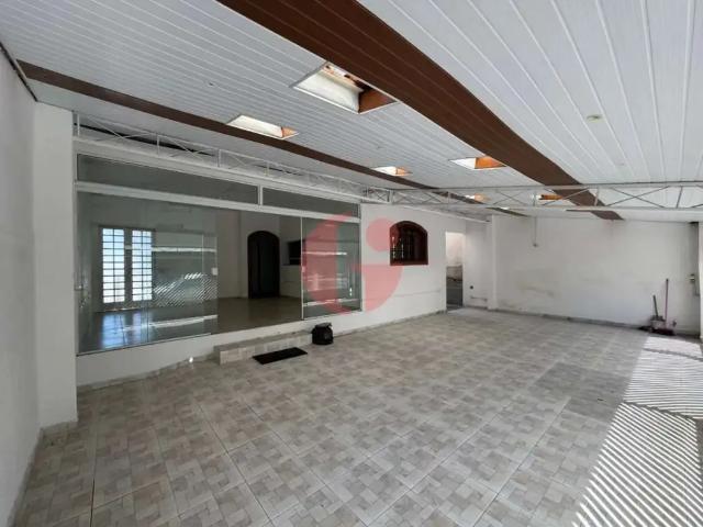 Casa / Sobrado Comercial para Locação em São José dos Campos/SP Jardim Alvorada