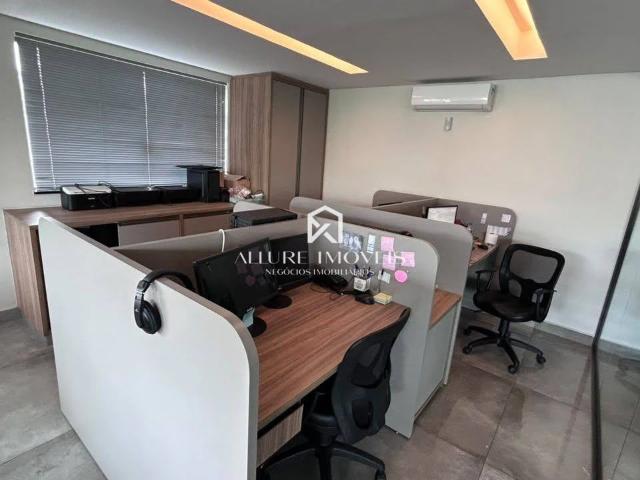 Casa / Sobrado Comercial para Locação em São José dos Campos/SP Jardim Bela Vista 5 Quartos