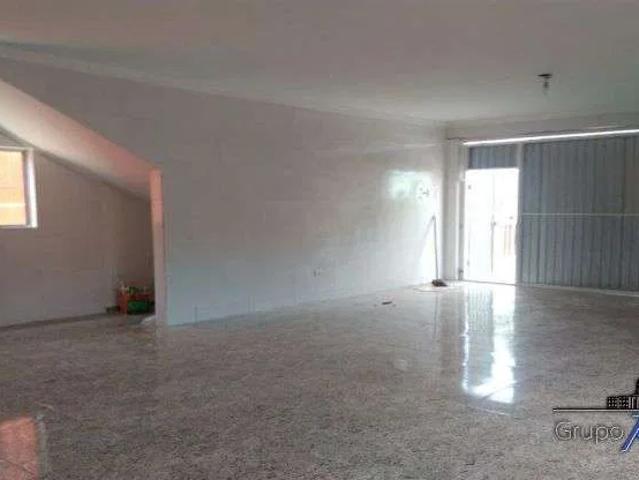 Casa / Sobrado Comercial para Locação em São José dos Campos/SP Jardim da Granja