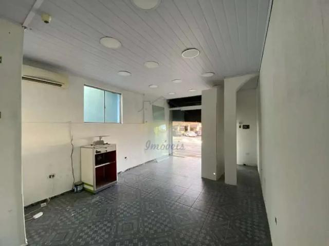 Casa / Sobrado Comercial para Locação em São José dos Campos/SP Jardim das Indústrias