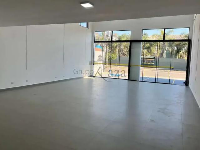 Casa / Sobrado Comercial para Locação em São José dos Campos/SP Jardim das Indústrias