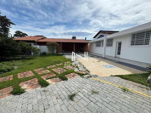 Casa / Sobrado Comercial para Locação em São José dos Campos/SP Jardim Esplanada