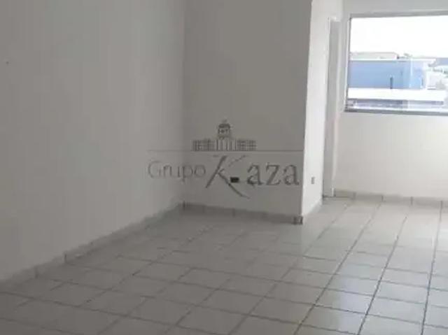 Casa / Sobrado Comercial para Locação em São José dos Campos/SP Jardim Satélite