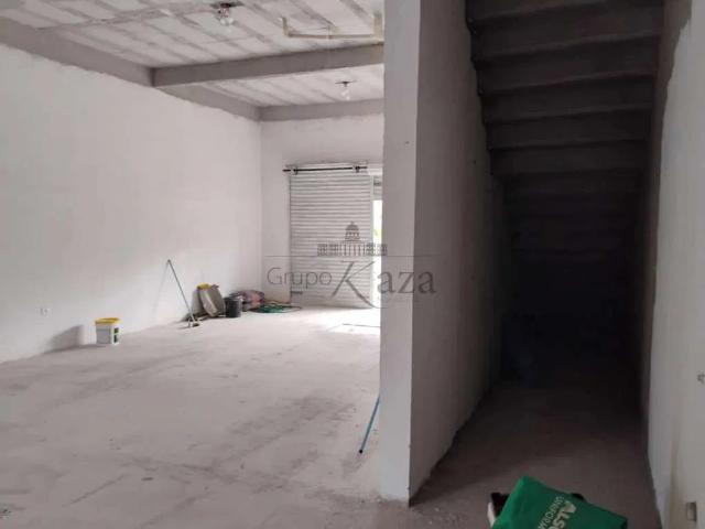 Casa / Sobrado Comercial para Locação em São José dos Campos/SP Jardim Santa Júlia