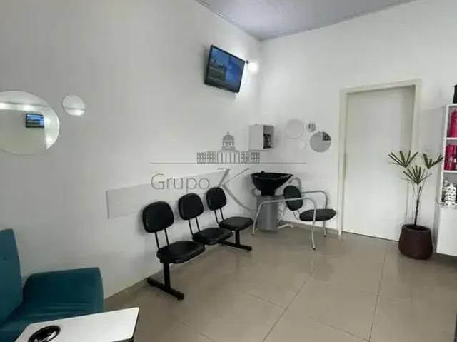 Casa / Sobrado Comercial para Locação em São José dos Campos/SP Jardim Paulista