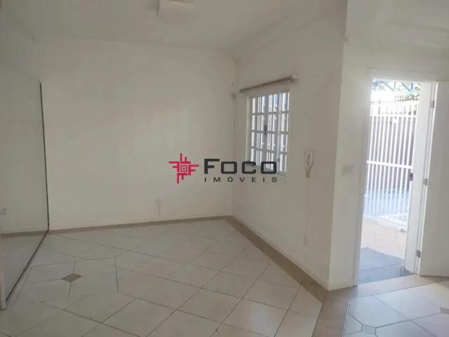 Casa / Sobrado Comercial para Locação em São José dos Campos/SP Jardim Paraíso
