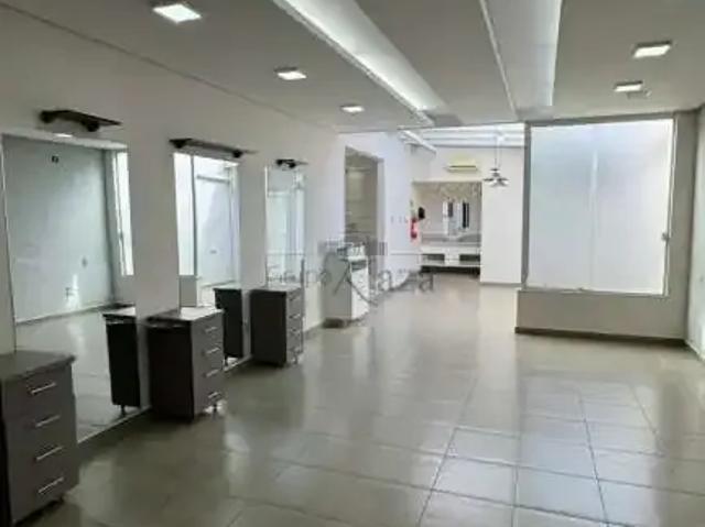 Casa / Sobrado Comercial para Locação em São José dos Campos/SP Parque Industrial 4 Quartos
