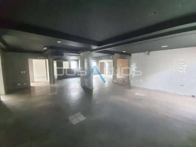Casa / Sobrado Comercial para Locação em São José dos Pinhais/PR Centro 6 Quartos