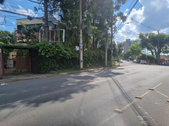 Casa / Sobrado Comercial para Locação em São José dos Pinhais/PR Centro