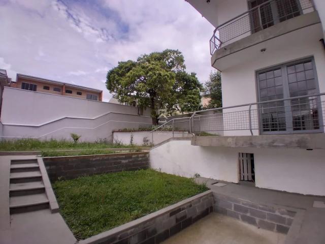 Casa / Sobrado Comercial para Locação em São José dos Pinhais/PR Aristocrata