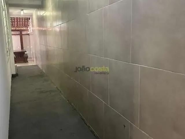 Casa / Sobrado Comercial para Locação em São José/SC Barreiros 3 Quartos
