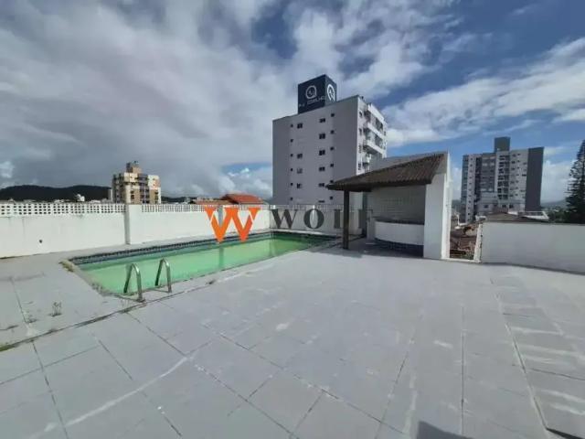 Casa / Sobrado Comercial para Locação em São José/SC Barreiros