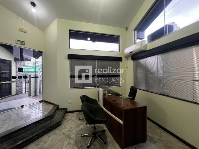 Casa / Sobrado Comercial para Locação em São José/SC Kobrasol