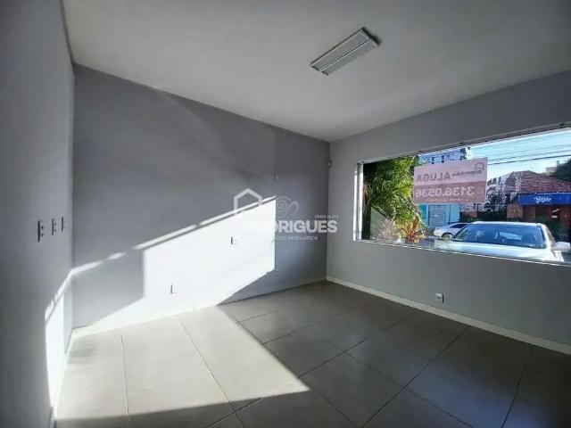Casa / Sobrado Comercial para Locação em São Leopoldo/RS Centro 2 Quartos