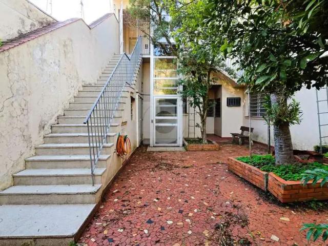 Casa / Sobrado Comercial para Locação em São Leopoldo/RS Centro 3 Quartos