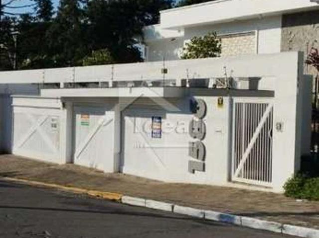 Casa / Sobrado Comercial para Locação em São Leopoldo/RS Cristo Rei 3 Quartos