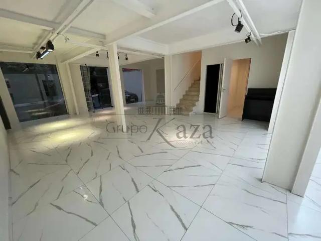 Casa / Sobrado Comercial para Locação em São Paulo/SP Moema
