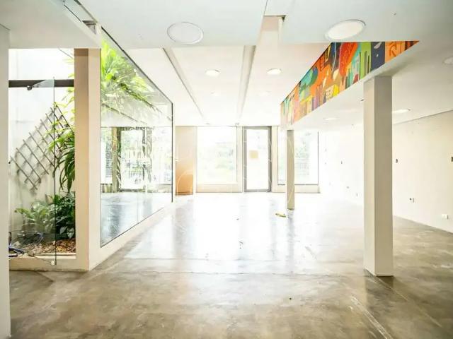 Casa / Sobrado Comercial para Locação em São Paulo/SP Moema