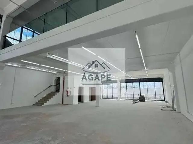 Casa / Sobrado Comercial para Locação em São Paulo/SP Morumbi 1 Quartos