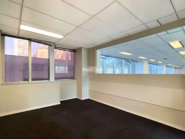 Casa / Sobrado Comercial para Locação em São Paulo/SP Morumbi