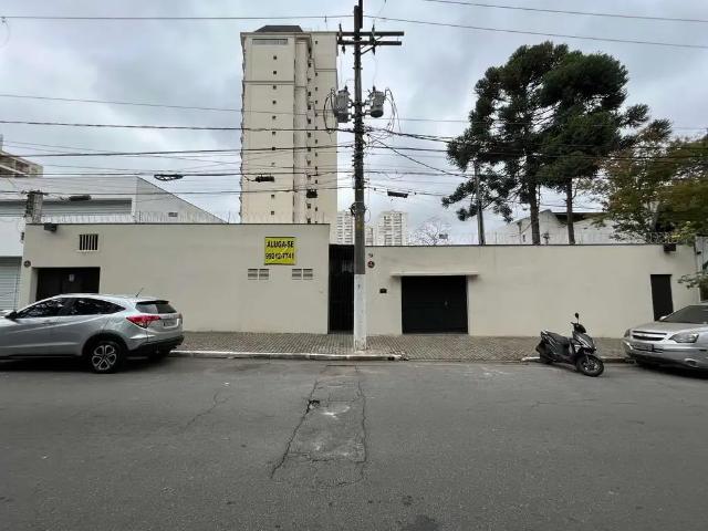 Casa / Sobrado Comercial para Locação em São Paulo/SP Nova Piraju