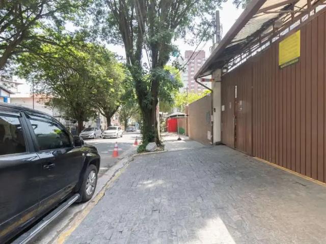 Casa / Sobrado Comercial para Locação em São Paulo/SP Água Branca