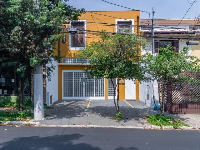 Casa / Sobrado Comercial para Locação em São Paulo/SP Alto da Lapa