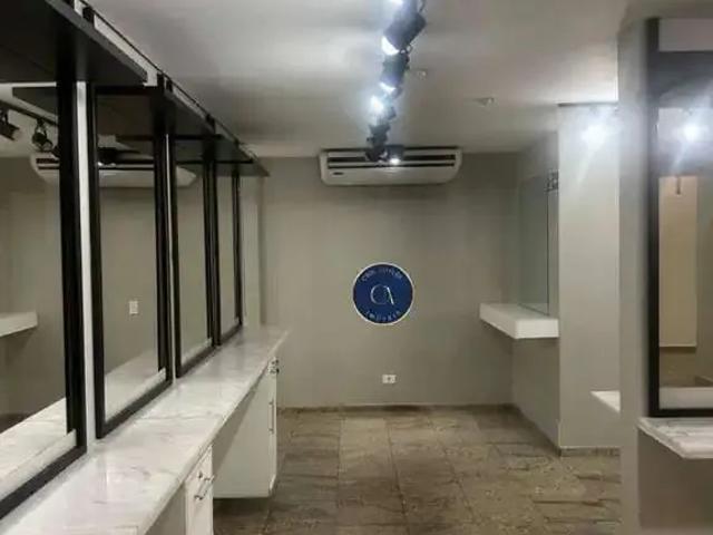 Casa / Sobrado Comercial para Locação em São Paulo/SP Alto de Pinheiros 19 Quartos