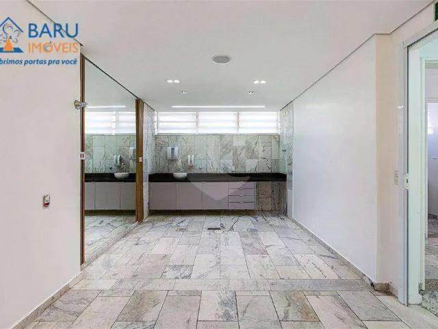 Casa / Sobrado Comercial para Locação em São Paulo/SP Alto de Pinheiros 19 Quartos