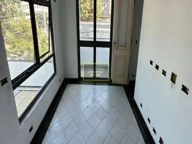 Casa / Sobrado Comercial para Locação em São Paulo/SP Alto de Pinheiros