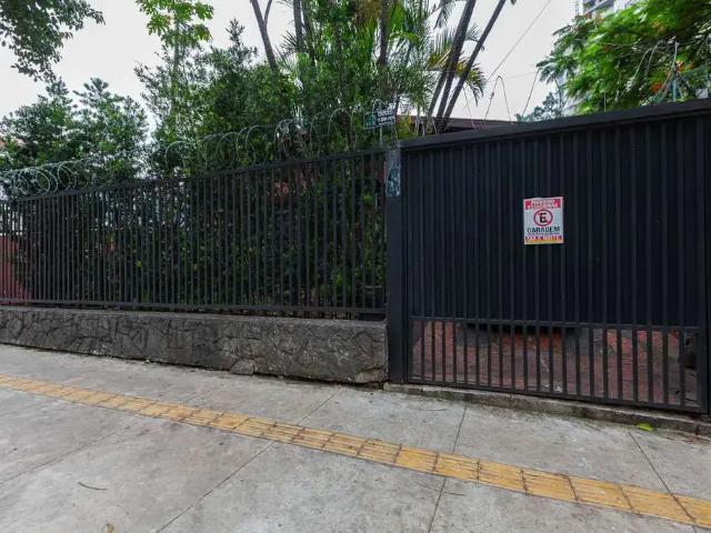 Casa / Sobrado Comercial para Locação em São Paulo/SP Butantã