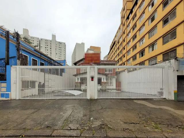 Casa / Sobrado Comercial para Locação em São Paulo/SP Bela Vista