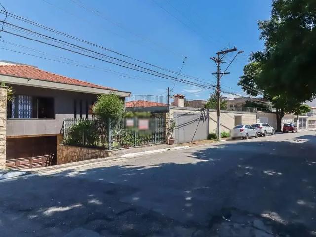 Casa / Sobrado Comercial para Locação em São Paulo/SP Bosque da Saúde