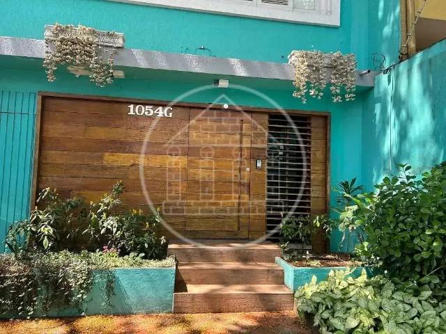 Casa / Sobrado Comercial para Locação em São Paulo/SP Campo Belo