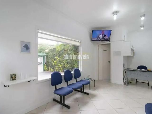 Casa / Sobrado Comercial para Locação em São Paulo/SP Chácara Santo Antônio 10 Quartos