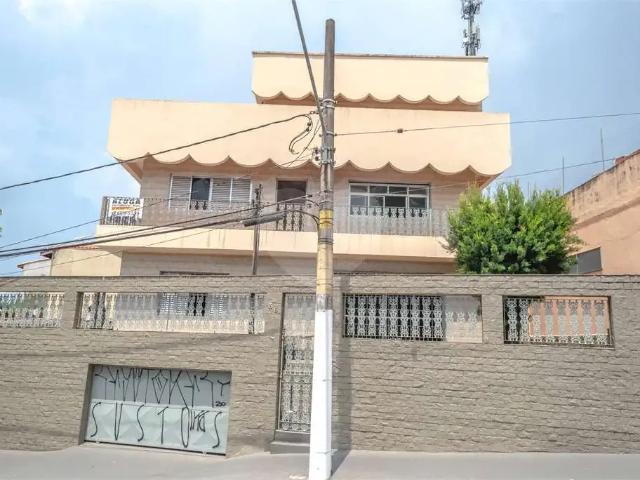 Casa / Sobrado Comercial para Locação em São Paulo/SP Ermelino Matarazzo 1 Quartos