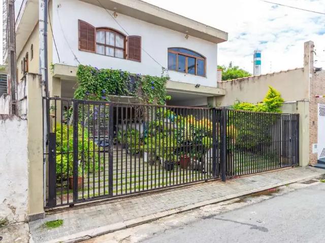 Casa / Sobrado Comercial para Locação em São Paulo/SP Ferreira