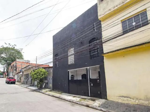 Casa / Sobrado Comercial para Locação em São Paulo/SP Guaianases