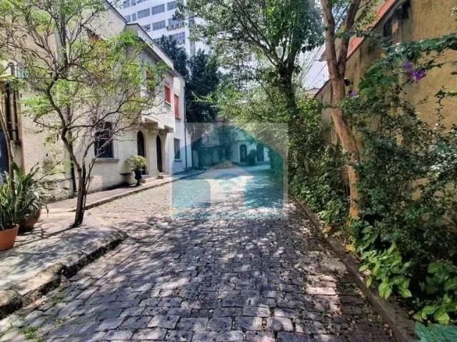 Casa / Sobrado Comercial para Locação em São Paulo/SP Higienópolis