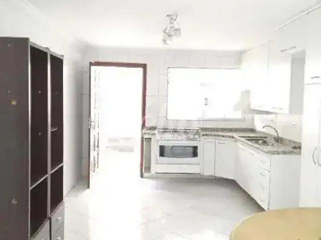 Casa / Sobrado Comercial para Locação em São Paulo/SP Itaberaba 3 Quartos