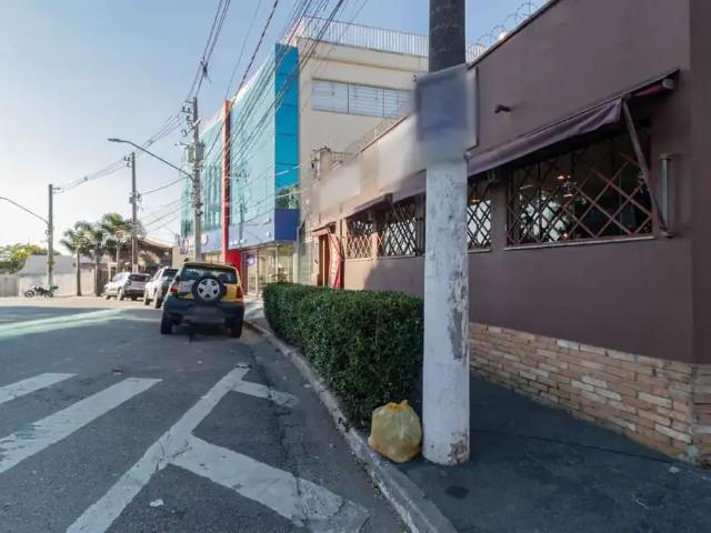 Casa / Sobrado Comercial para Locação em São Paulo/SP Itaquera