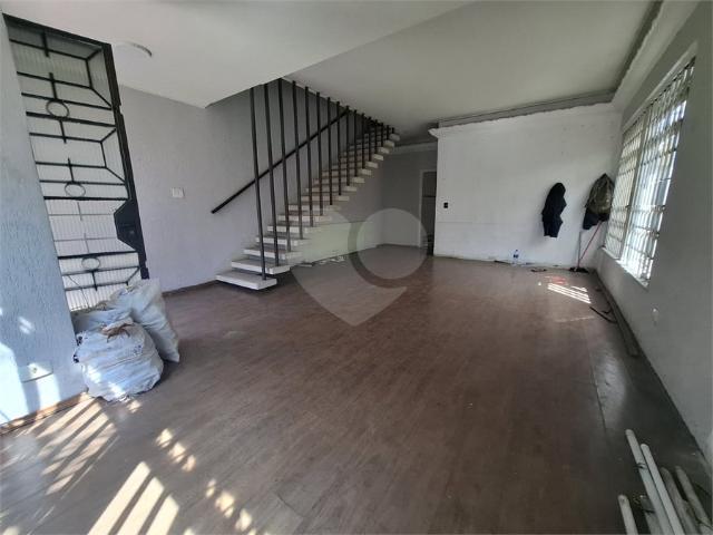 Casa / Sobrado Comercial para Locação em São Paulo/SP Imirim 4 Quartos