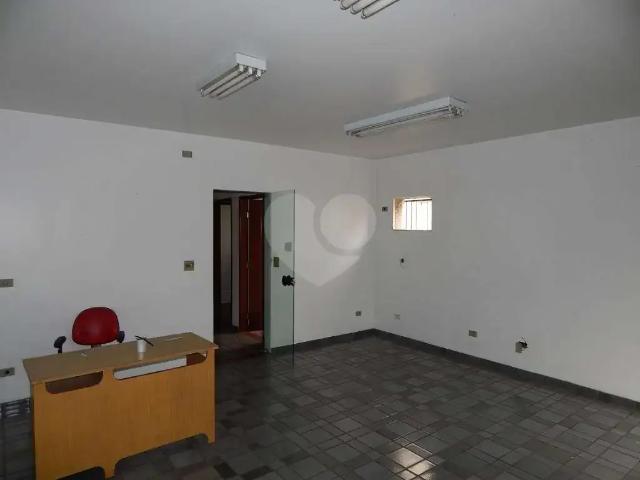 Casa / Sobrado Comercial para Locação em São Paulo/SP Interlagos 2 Quartos